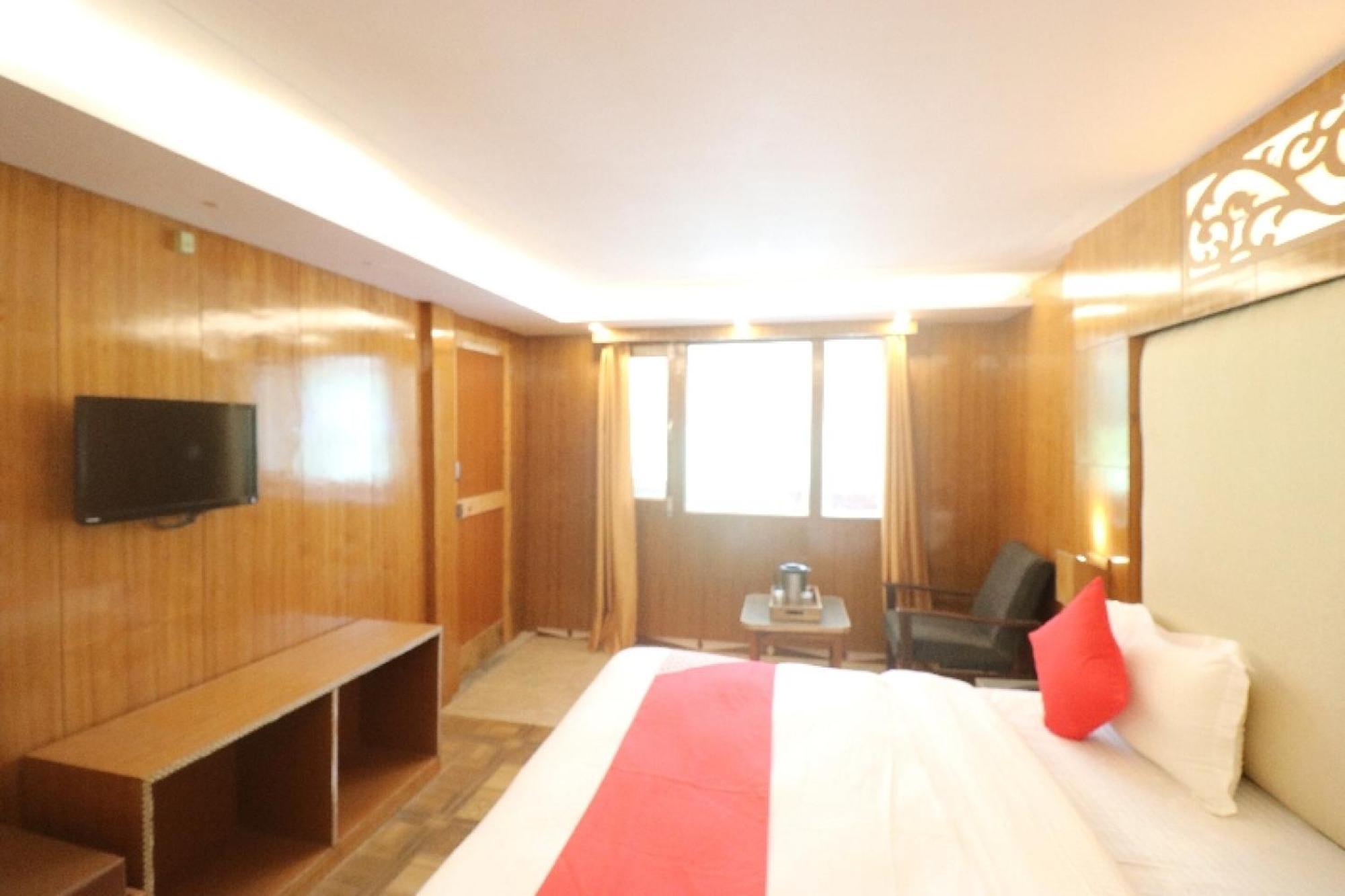 Hotel O Beas Regency Manāli Exteriér fotografie